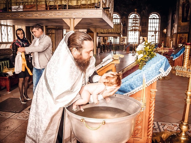 Видеосъемка крещения в Ростове